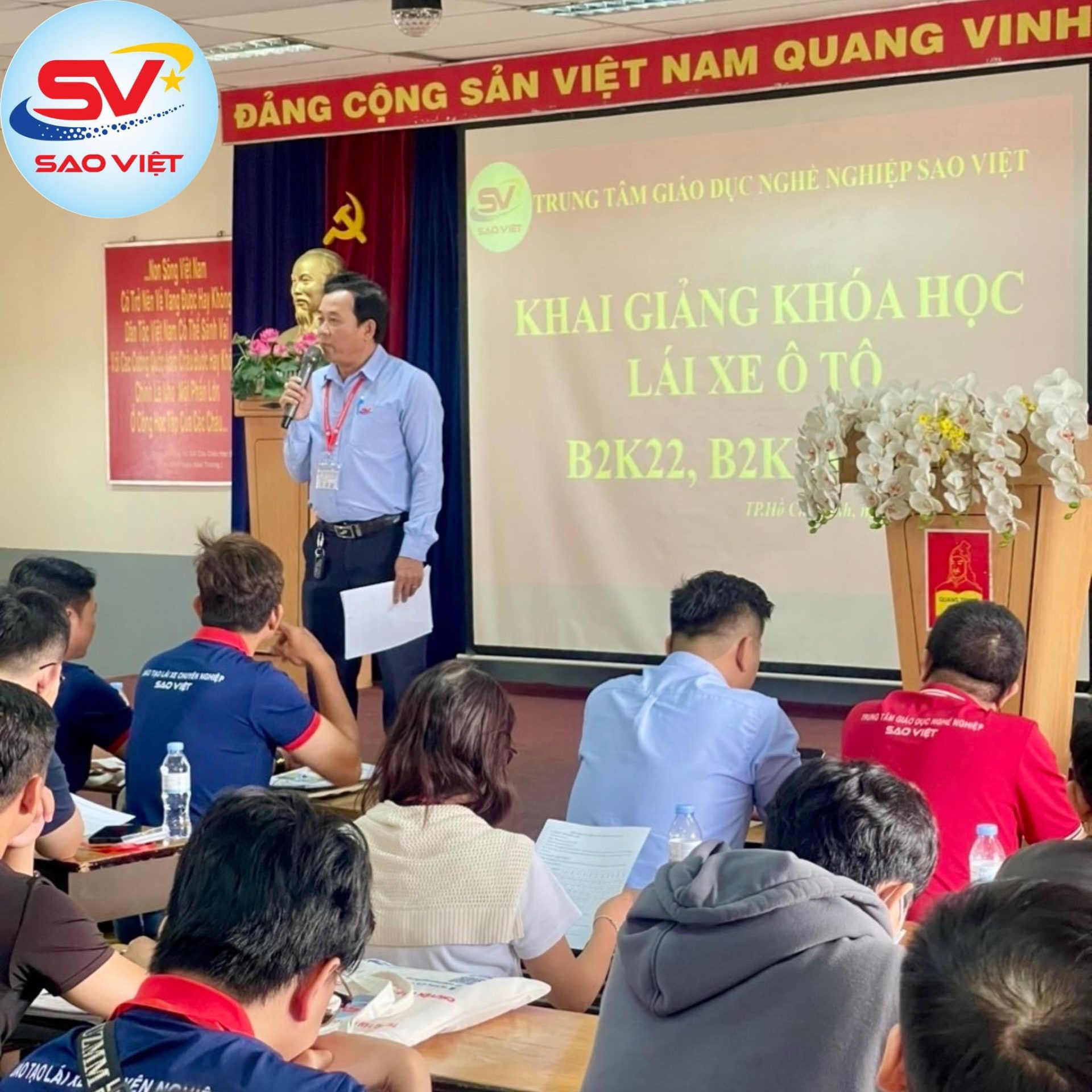  THẦY BẰNG - BÁCH KHOA TOÀN THƯ, GIÁO SƯ BIẾT TUỐT TẠI SAO VIỆT